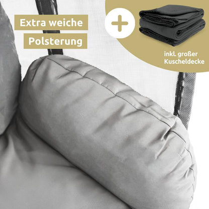 Bequeme Polster und Decke beim Hängesessel